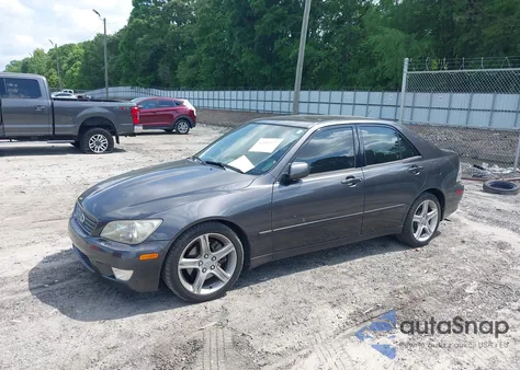 2001 Lexus Is 300 from USA, damaged, VIN JTHBD182310010532